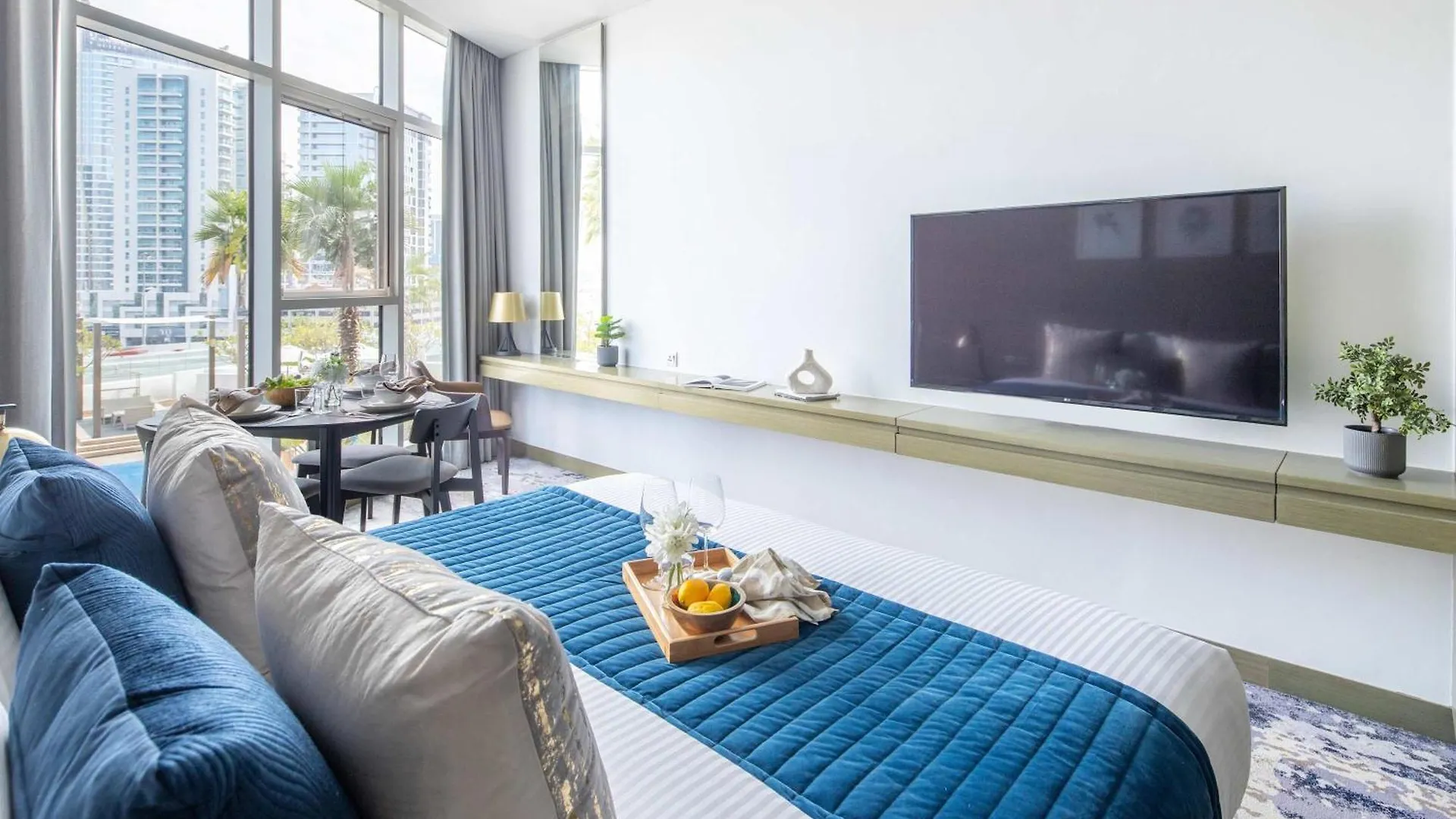 Frank Porter - Damac Prive B Dubai United Arab Emirates