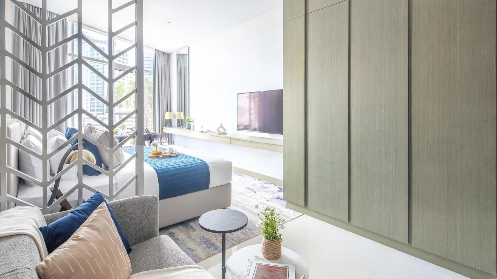 Apartment Frank Porter - Damac Prive B Dubai United Arab Emirates